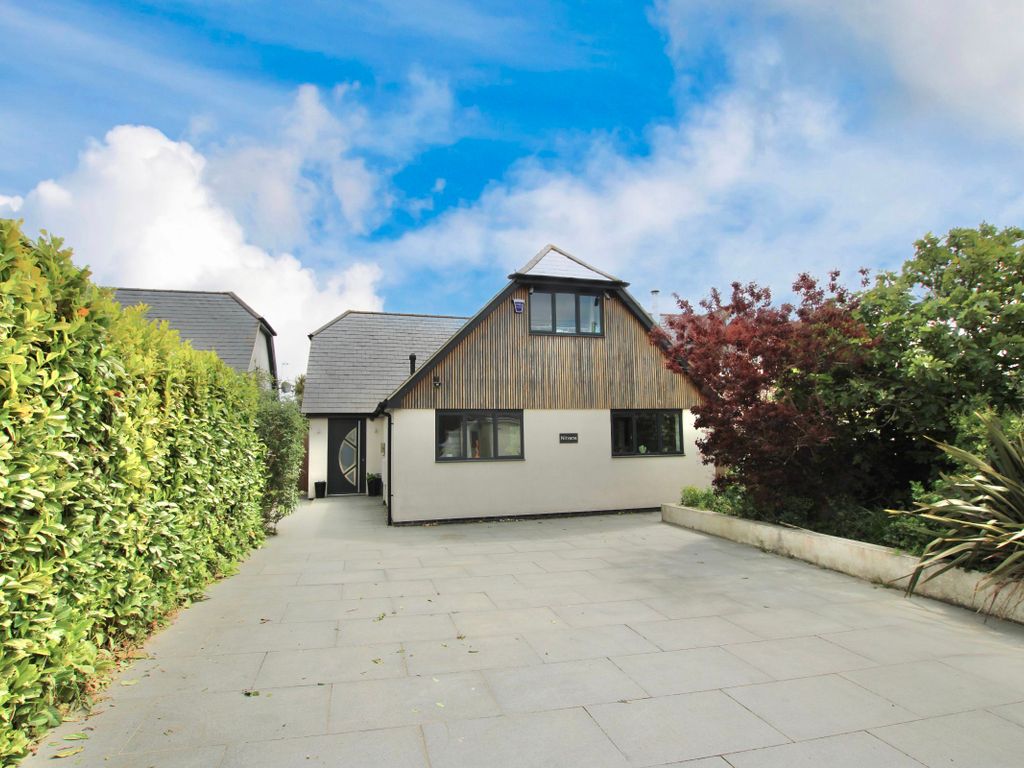 3 bed detached house for sale in Arundel Road, Cliffsend, Ramsgate CT12