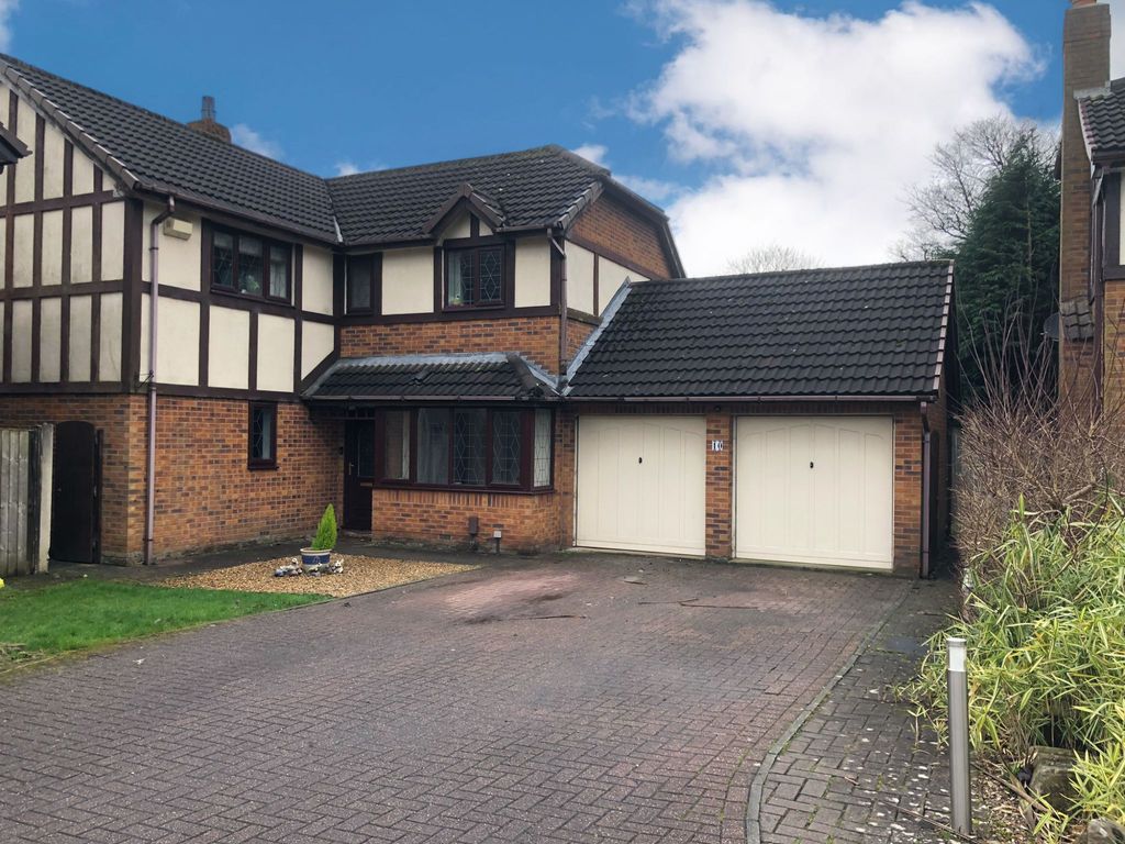 4 bed detached house for sale in Avonhead Close, Horwich, Bolton BL6