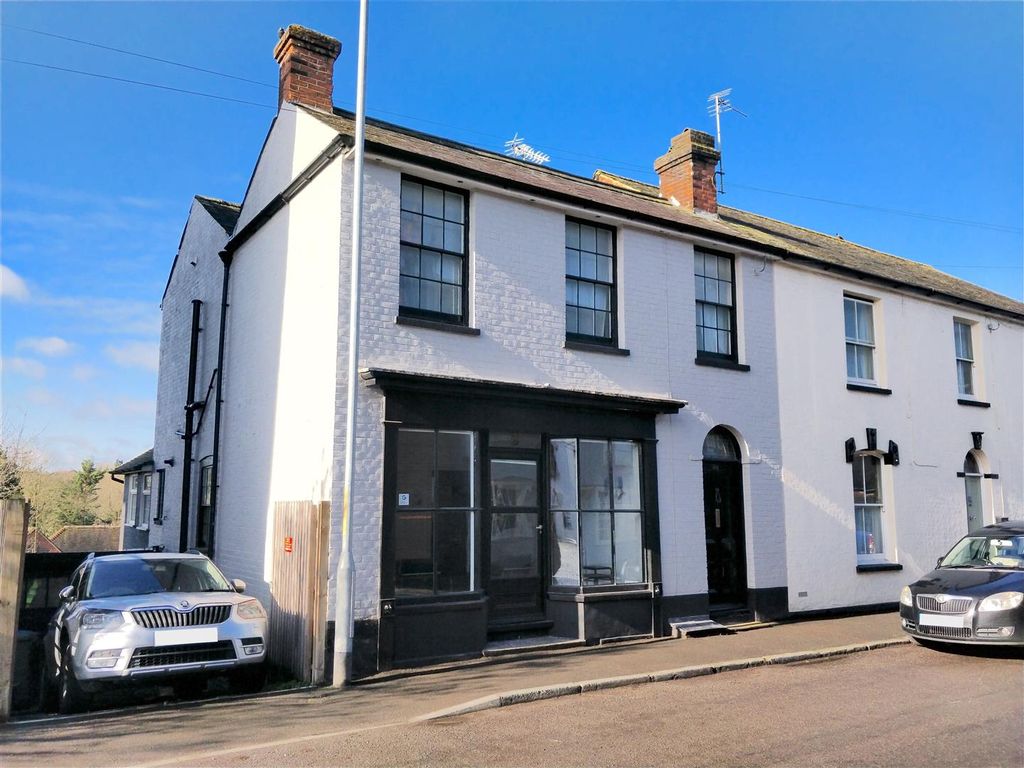 4 bed semidetached house for sale in The Street, BoughtonUnderBlean