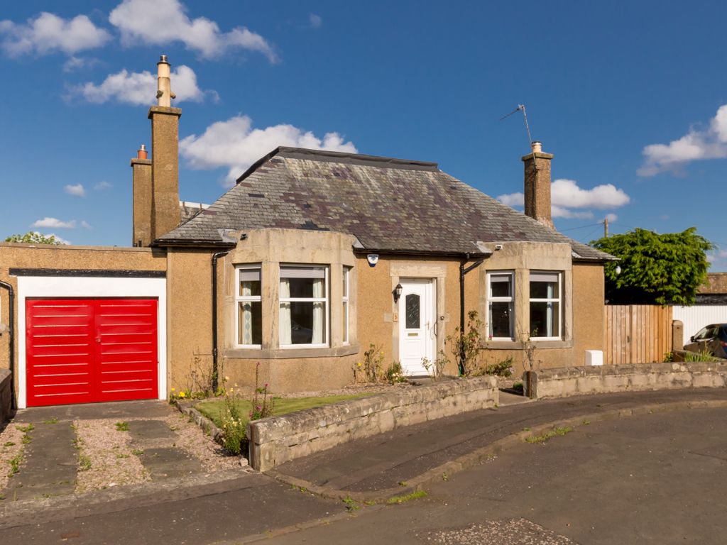 4 bed detached bungalow for sale in Park Grove, Edinburgh EH16, £470,000 Zoopla