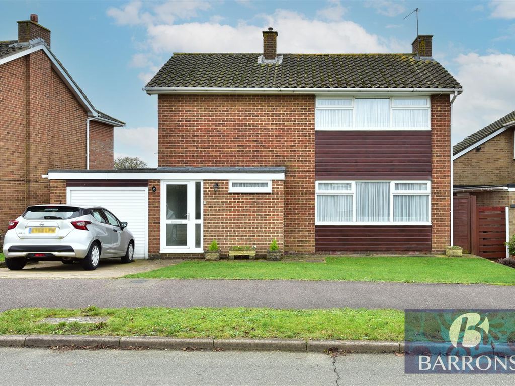 3 bed detached house for sale in Greenways, Goffs Oak, Waltham Cross