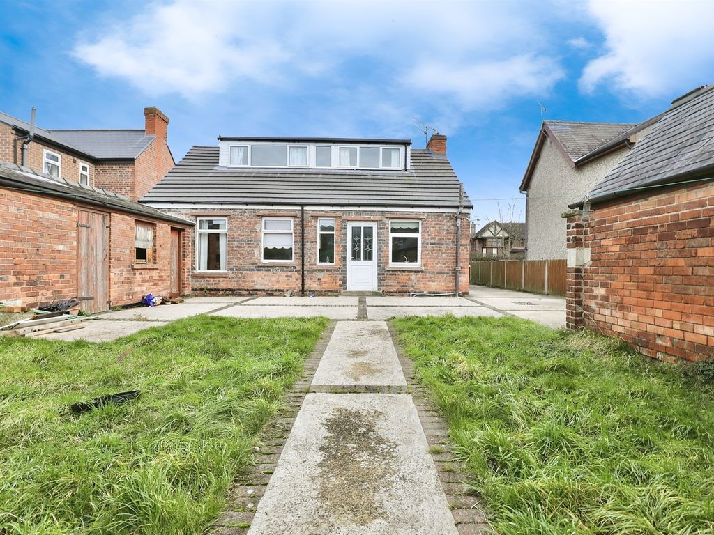 3 bed detached bungalow for sale in Ollerton Road, Retford DN22, £190,000 Zoopla