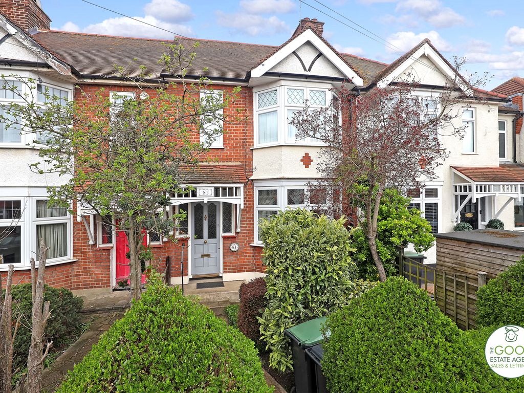 3 bed terraced house for sale in Chestnut Avenue, Buckhurst Hill IG9