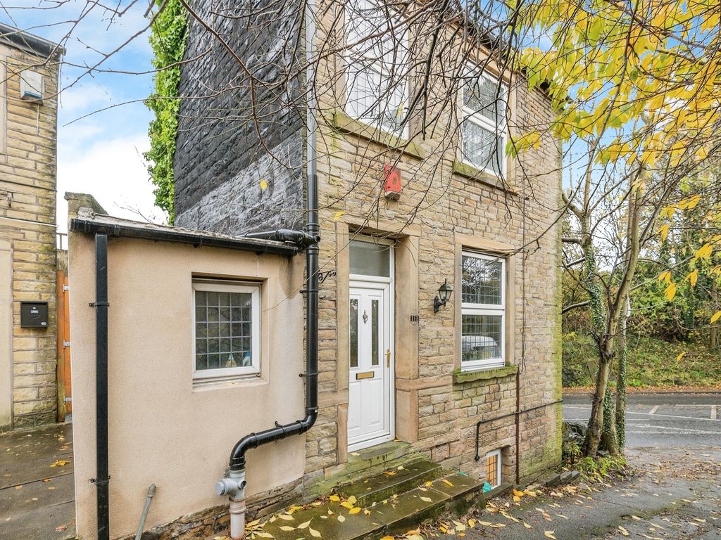 2 bed detached house for sale in Rock Road, Birchencliffe, Huddersfield