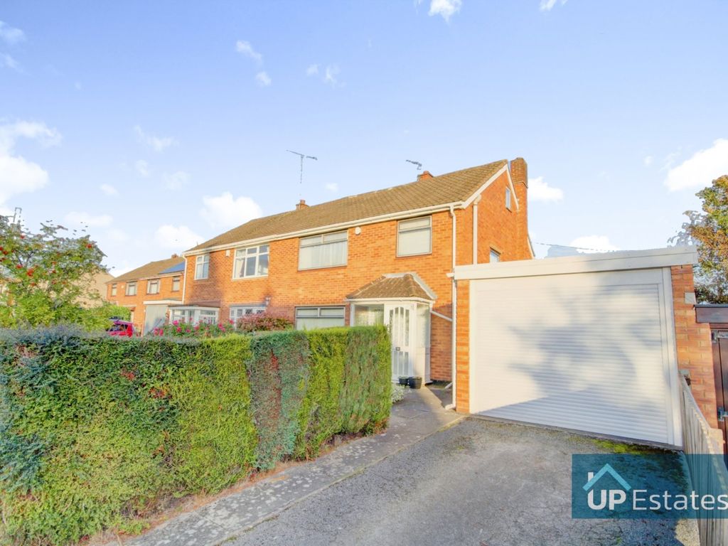 4 bed semidetached house for sale in Humphrey Davy Road, Bedworth CV12 Zoopla