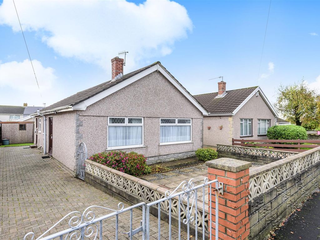 3 bed detached bungalow for sale in Ullswater Crescent, Morriston
