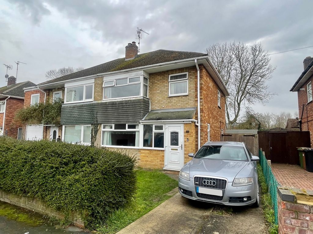 3 bed semidetached house for sale in Edinburgh Avenue, Werrington