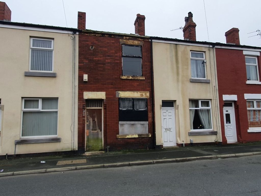2 bed terraced house for sale in Aintree Road, Blackpool FY4 Zoopla