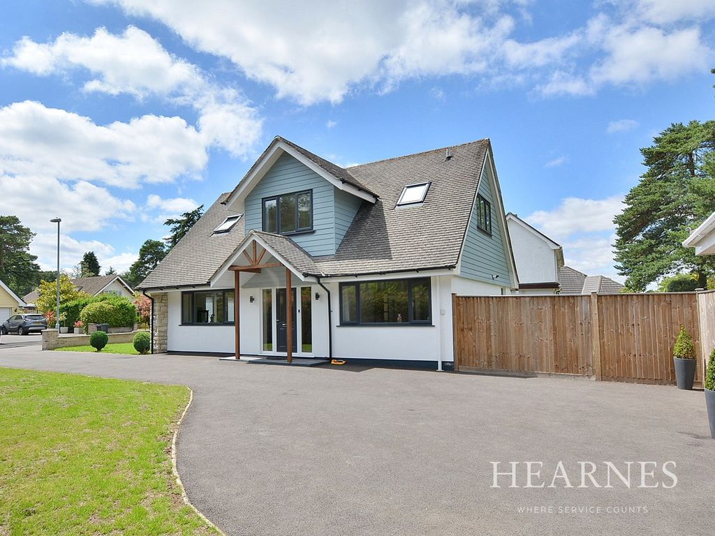 4 bed detached house for sale in Old Pines Close, Ferndown BH22 Zoopla