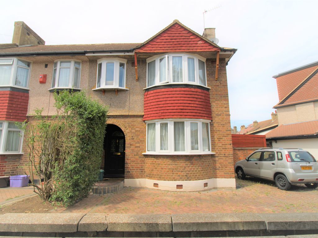 3 bed end terrace house for sale in Way, Morden SM4 Zoopla