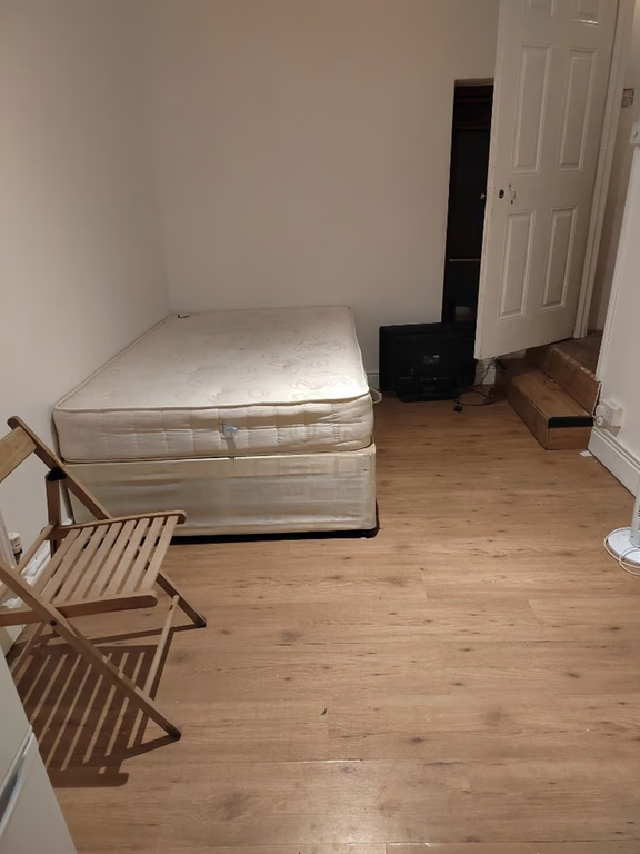 Studio to rent in Regents Park Road, Finchley, London N3 Zoopla