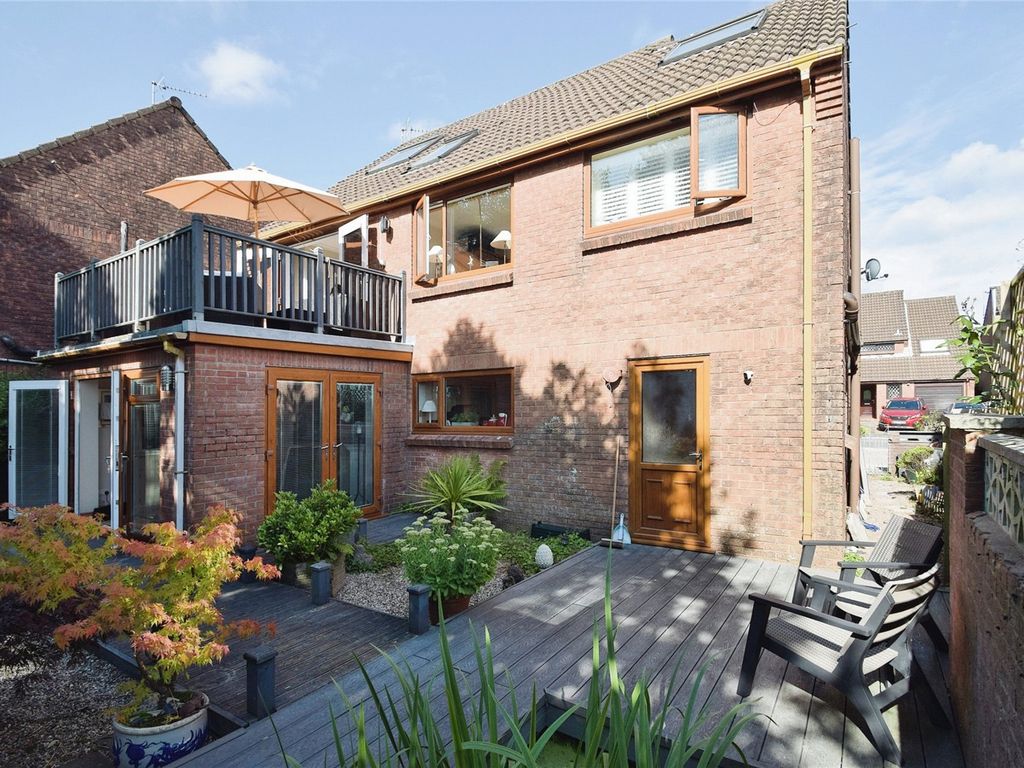 5 bed detached house for sale in Orchard Drive, Three Crosses, Swansea