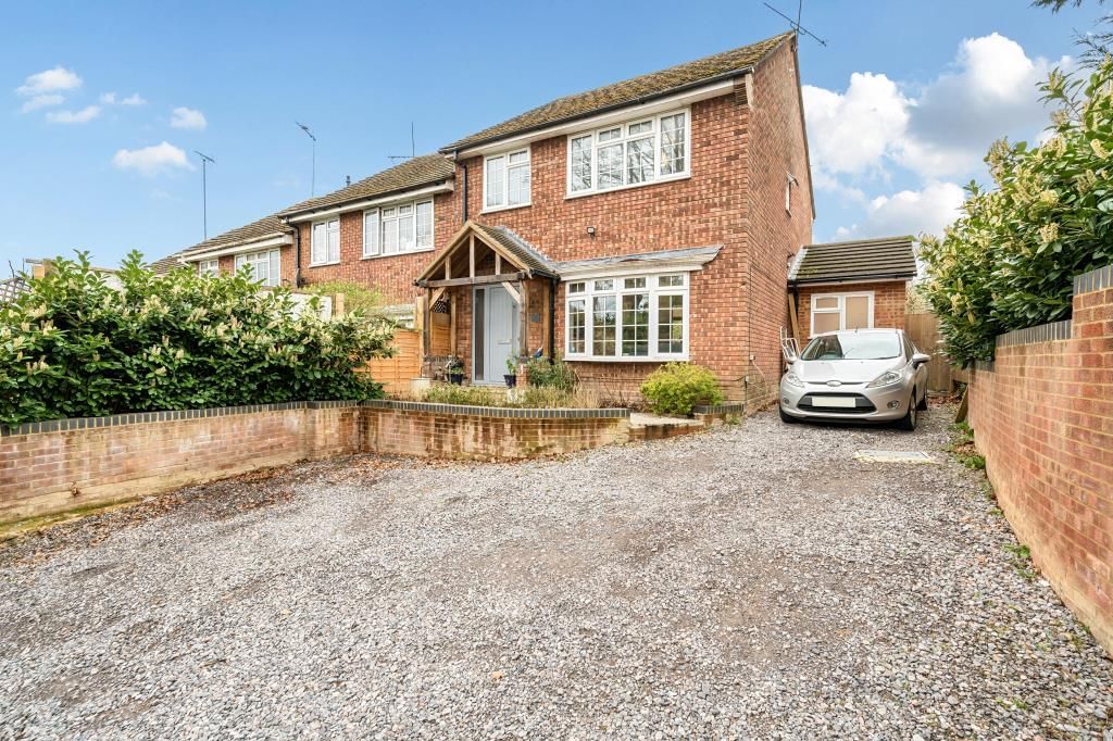 3 bed end terrace house for sale in Sunninghill, Berkshire SL5 Zoopla