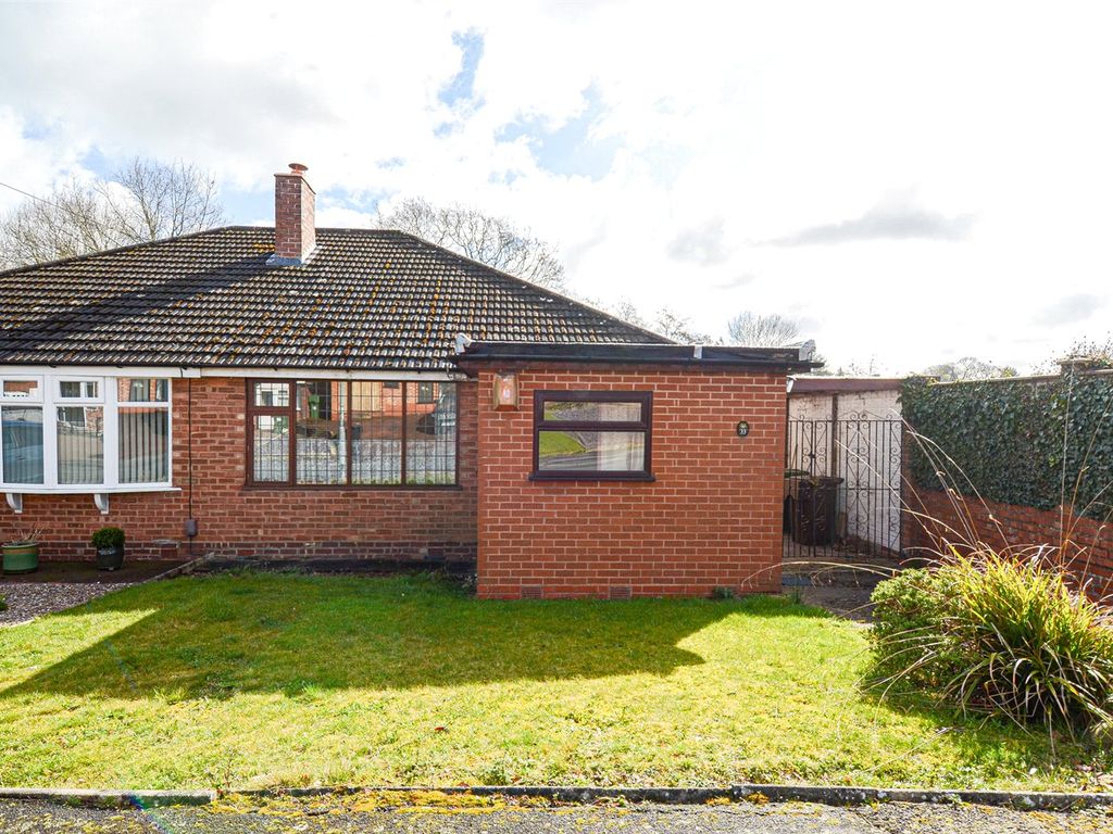 2 bed bungalow for sale in Arden Road, Hollywood, Birmingham