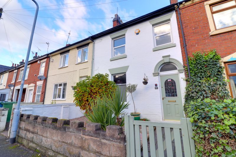 3 bed terraced house for sale in Peel Terrace, Stafford, Staffordshire