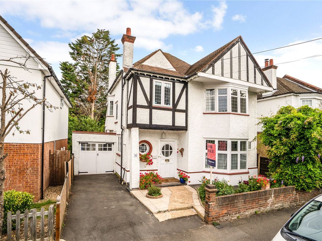 Mildred Avenue, Watford, Hertfordshire WD18  