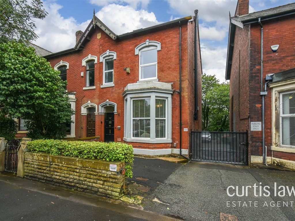 4 bed semidetached house for sale in Preston New Road, Blackburn BB2