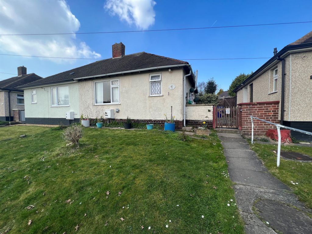 1 bed semidetached bungalow for sale in Mavis Road, Hednesford
