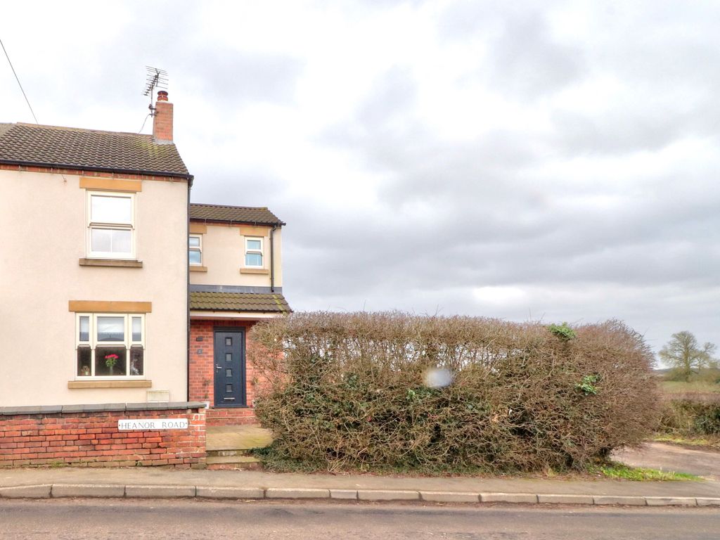2 bed end terrace house for sale in Heanor Road, Denby Village, Ripley