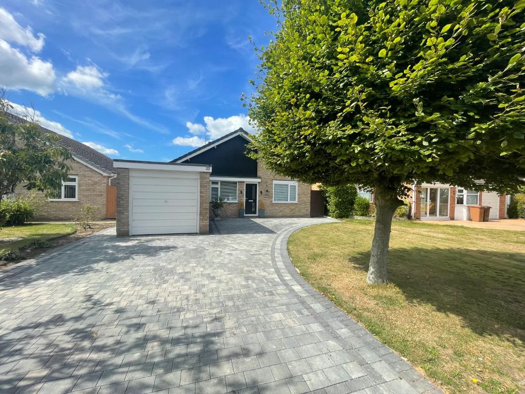 3 bed detached bungalow for sale in Oakfield Drive, Formby, Liverpool