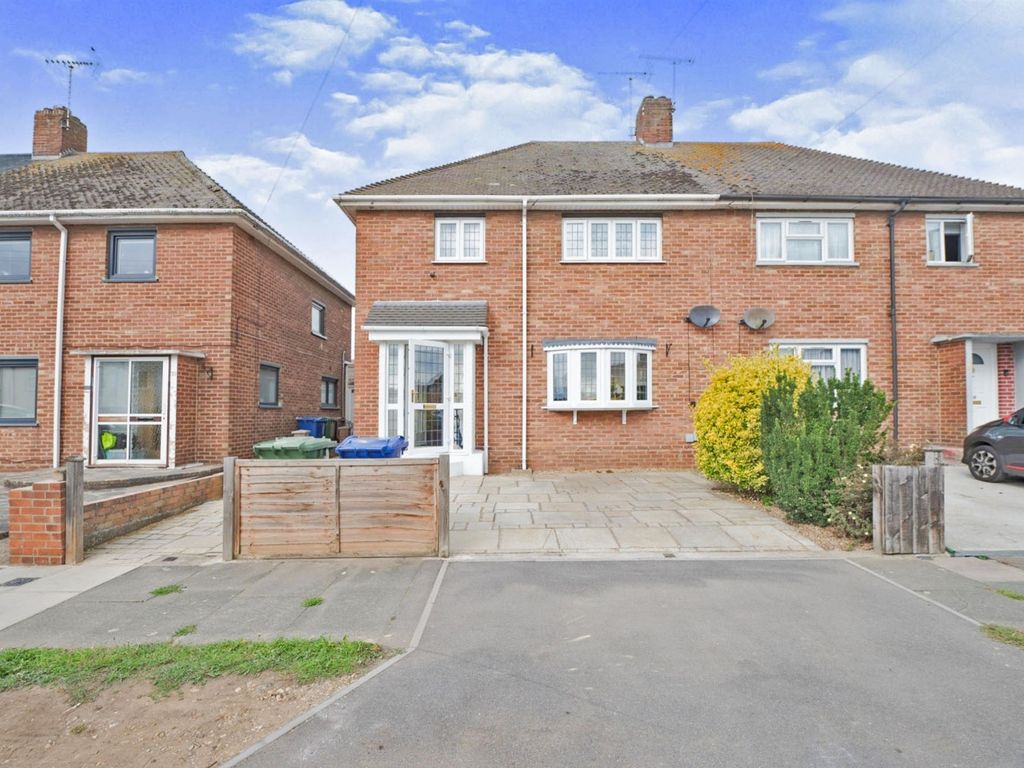 3 bed semidetached house for sale in Central Avenue, Aveley, South Ockendon RM15 Zoopla