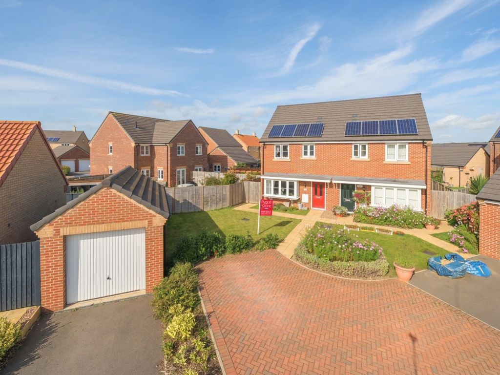 3 bed semidetached house for sale in Parker Way, Nettleham LN2, £