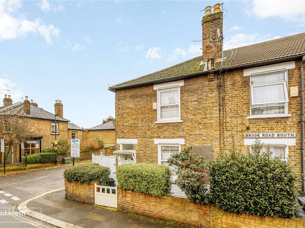 2 bed end terrace house for sale in Brook Road South, Brentford TW8, £