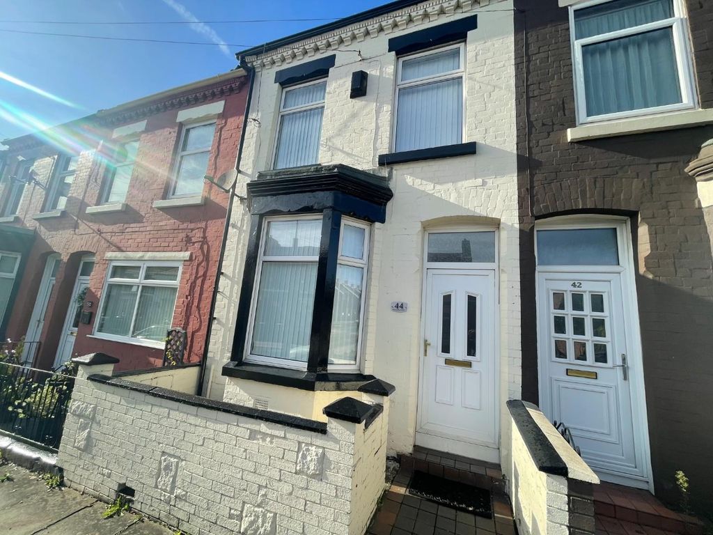 3 bed terraced house for sale in Beresford Road, Toxteth, Liverpool L8