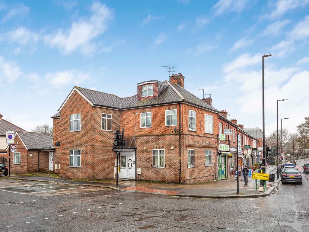 8 bed end terrace house for sale in The Pavement, Popes Lane, London W5