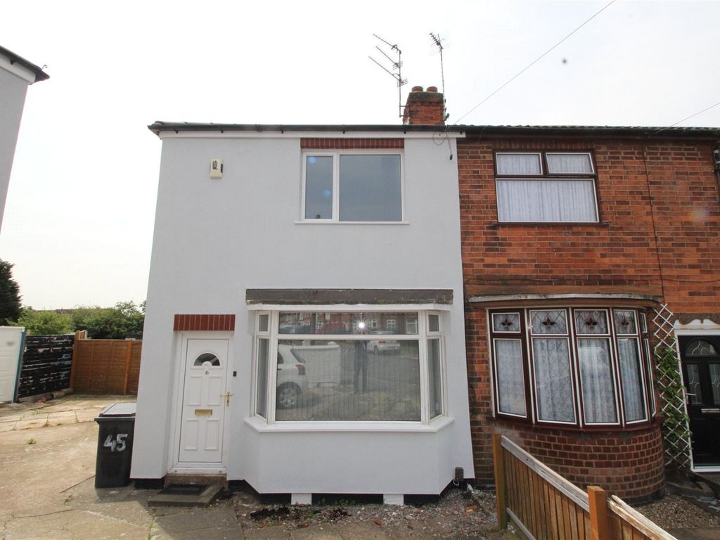 3 bed end terrace house to rent in Highbury Road, Leicester