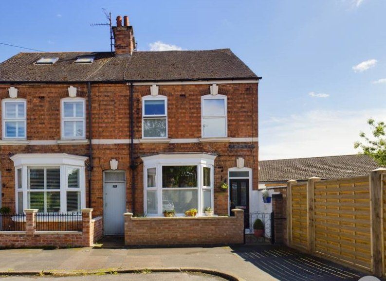 St. Michaels Road, Kettering, Northamptonshire NN15  