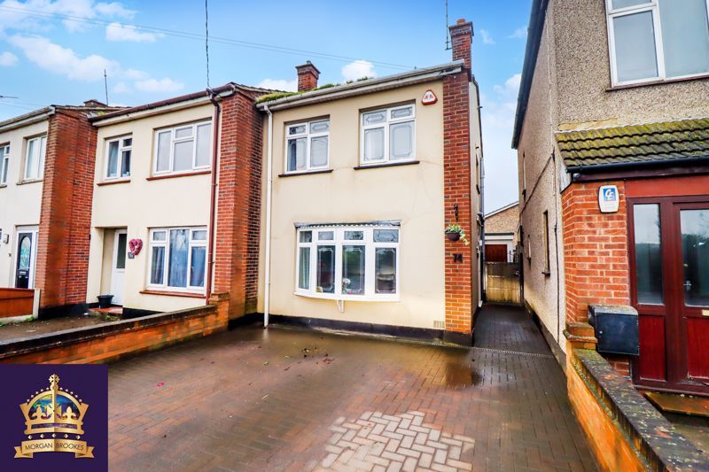 3 bed semidetached house for sale in Sutton Road, Rochford SS4 Zoopla