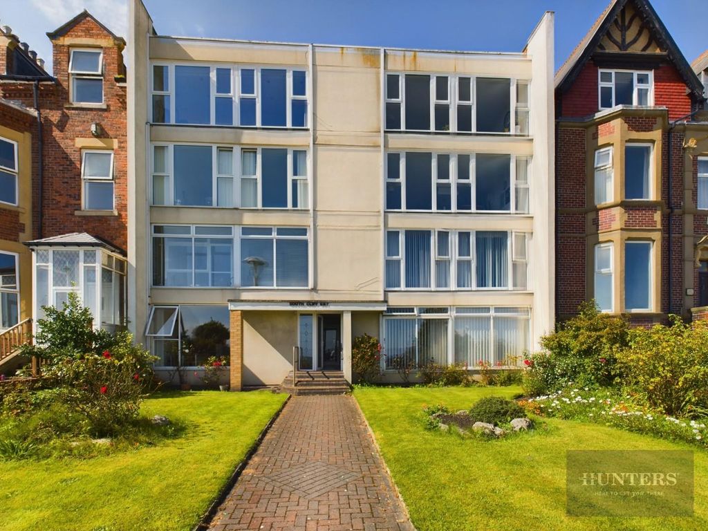 1 bed flat for sale in South Cliff, Roker Terrace, Sunderland SR6, £