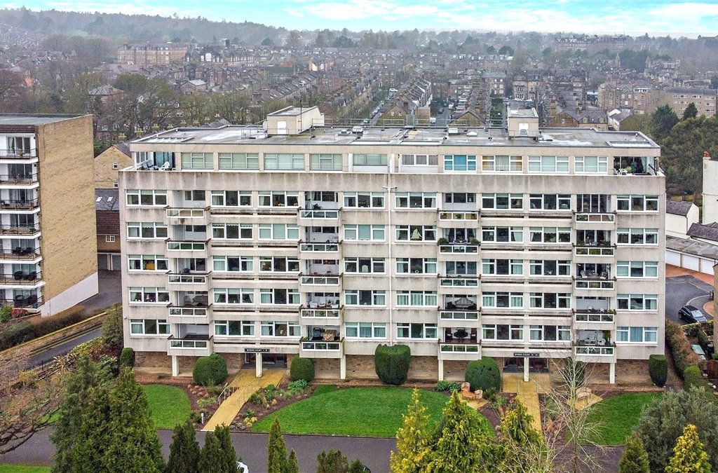 2 bed flat for sale in Byron Court, Beech Grove, Harrogate, North