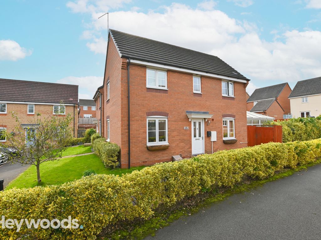 3 bed detached house for sale in Canary Grove, Wolstanton, Newcastle