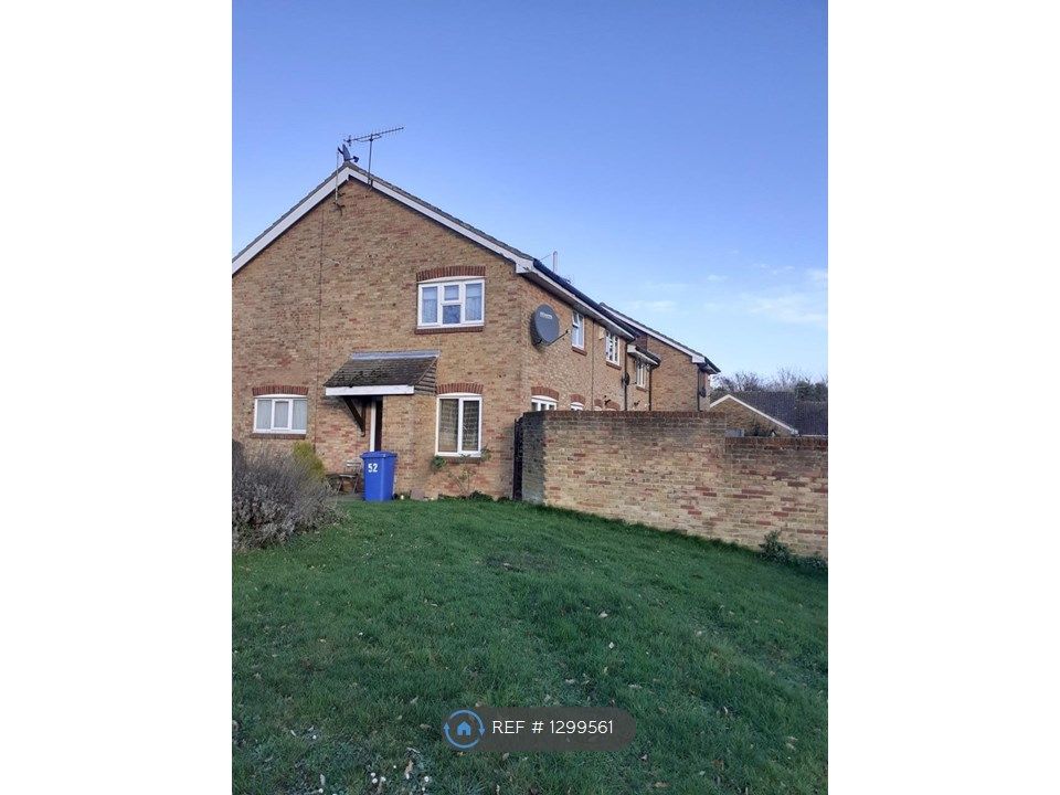 1 bed semidetached house to rent in Hazebrouck Road, Faversham ME13