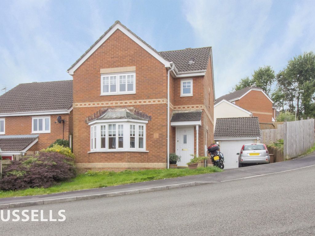 3 bed detached house for sale in Cae Melyn, Hengoed CF82, £280,000 Zoopla