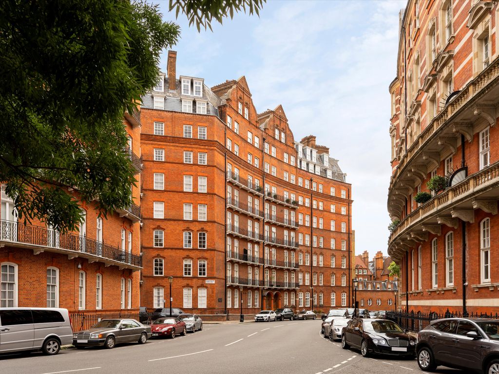 Albert Hall Mansions, Kensington Gore, Knightsbridge, London SW7  