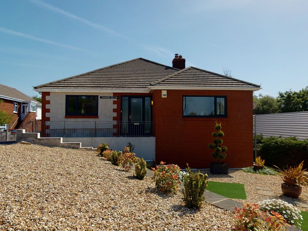 4 bed detached house for sale in Maes Y Bont Road, Gorslas, Llanelli