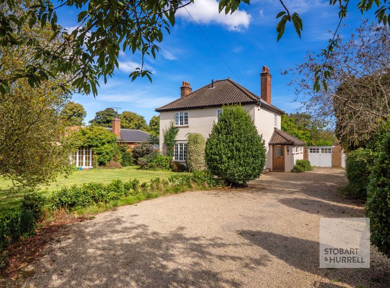 4 bed detached house for sale in Bay Tree House, Cromer Road, North