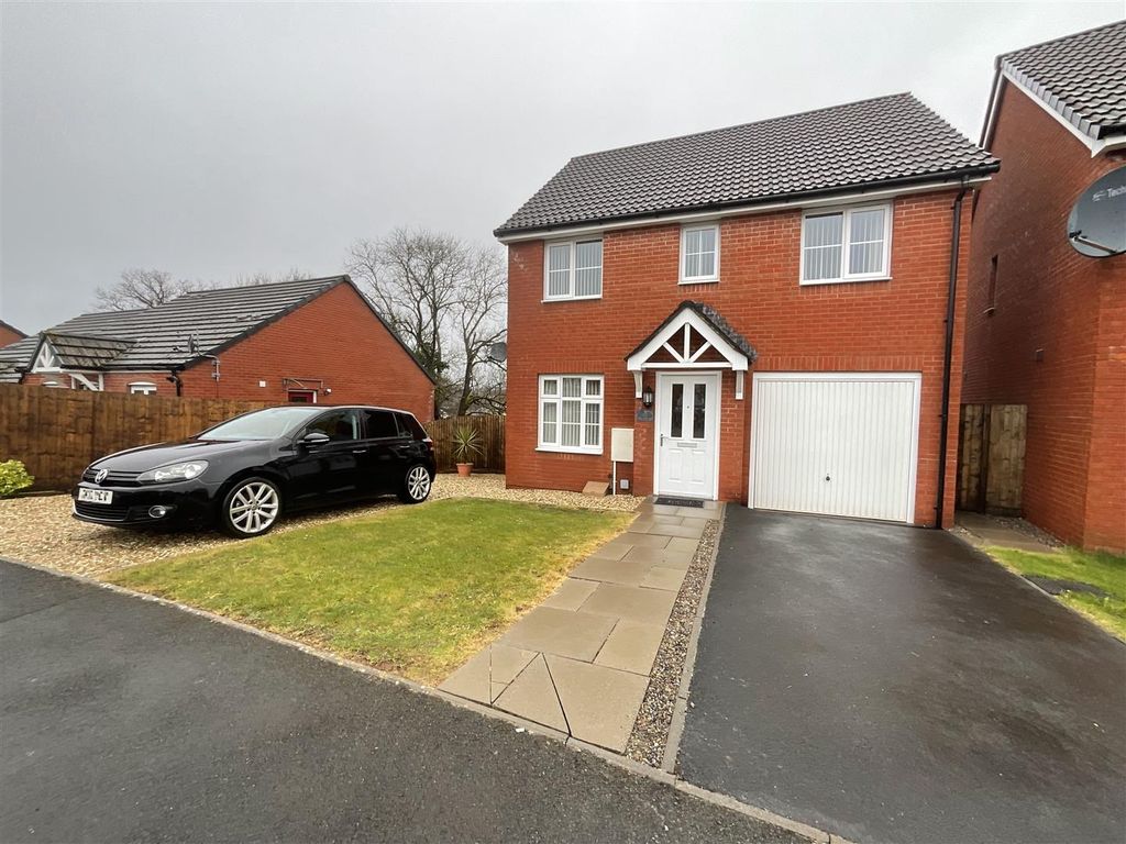 3 bed detached house for sale in Dol Y Dderwen, Ammanford SA18 Zoopla
