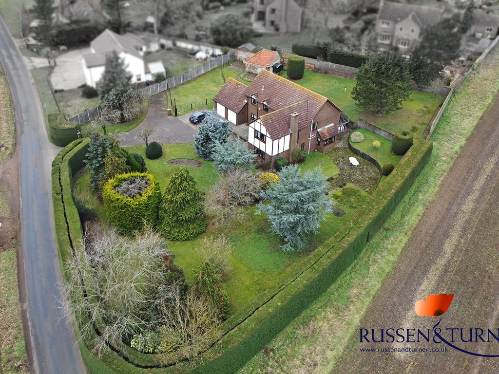 4 bed detached house for sale in East Winch Road, Ashwicken, King's