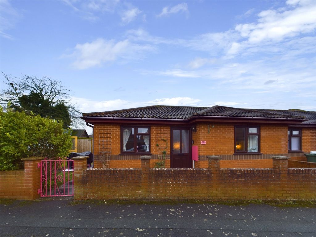2 bed bungalow for sale in Sherwood Green, Longford, Gloucester