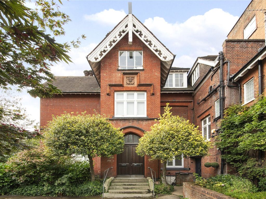 2 bed flat for sale in Netherhall Gardens, Hampstead NW3, £1,100,000 Zoopla