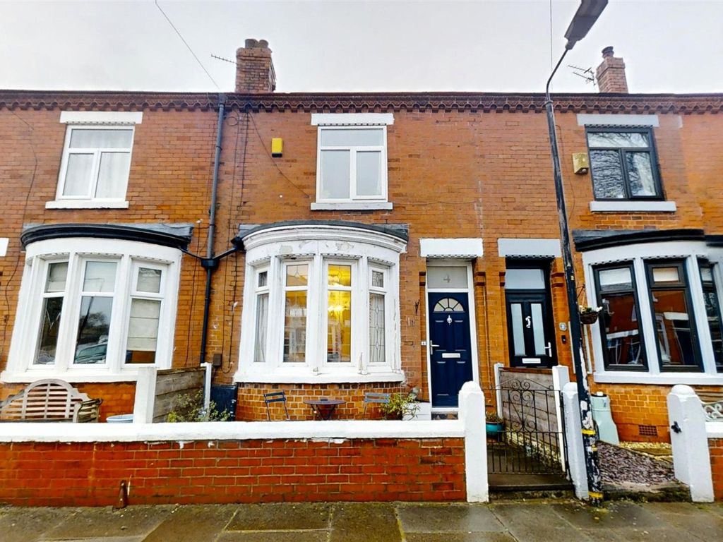 3 bed terraced house for sale in Bents Avenue, Flixton, Urmston