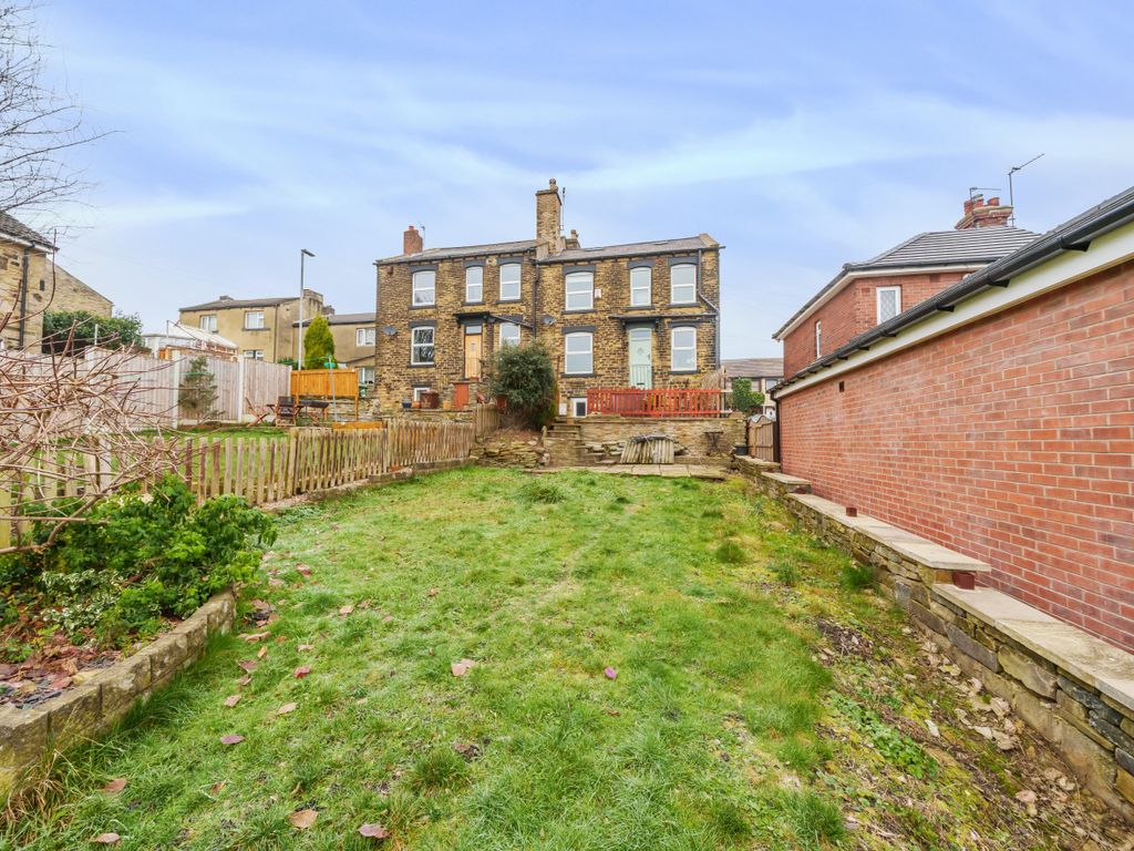 2 bed detached house for sale in Valley Road, Pudsey, West Yorkshire