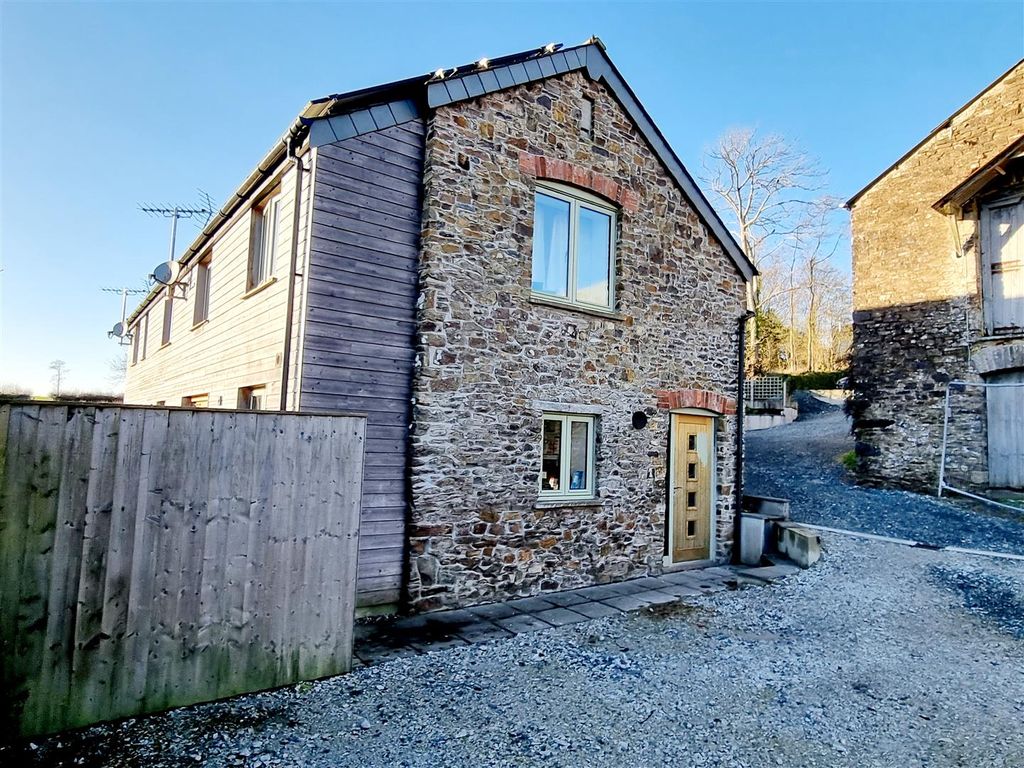 2 bed barn conversion for sale in Broadwoodwidger, Lifton PL16 Zoopla