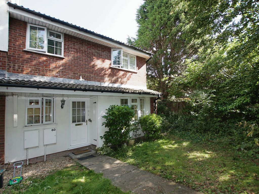 2 bed detached house for sale in Great Meadow Road, Bradley Stoke
