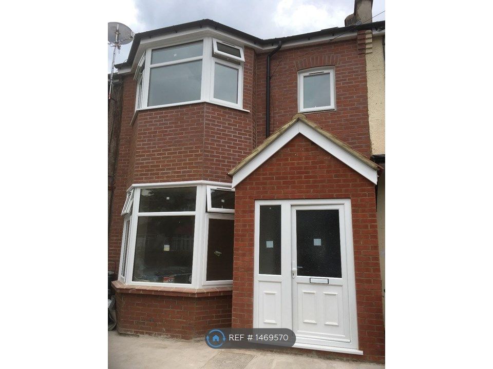 6 bed terraced house to rent in Rosebank Avenue, Wembley HA0 Zoopla