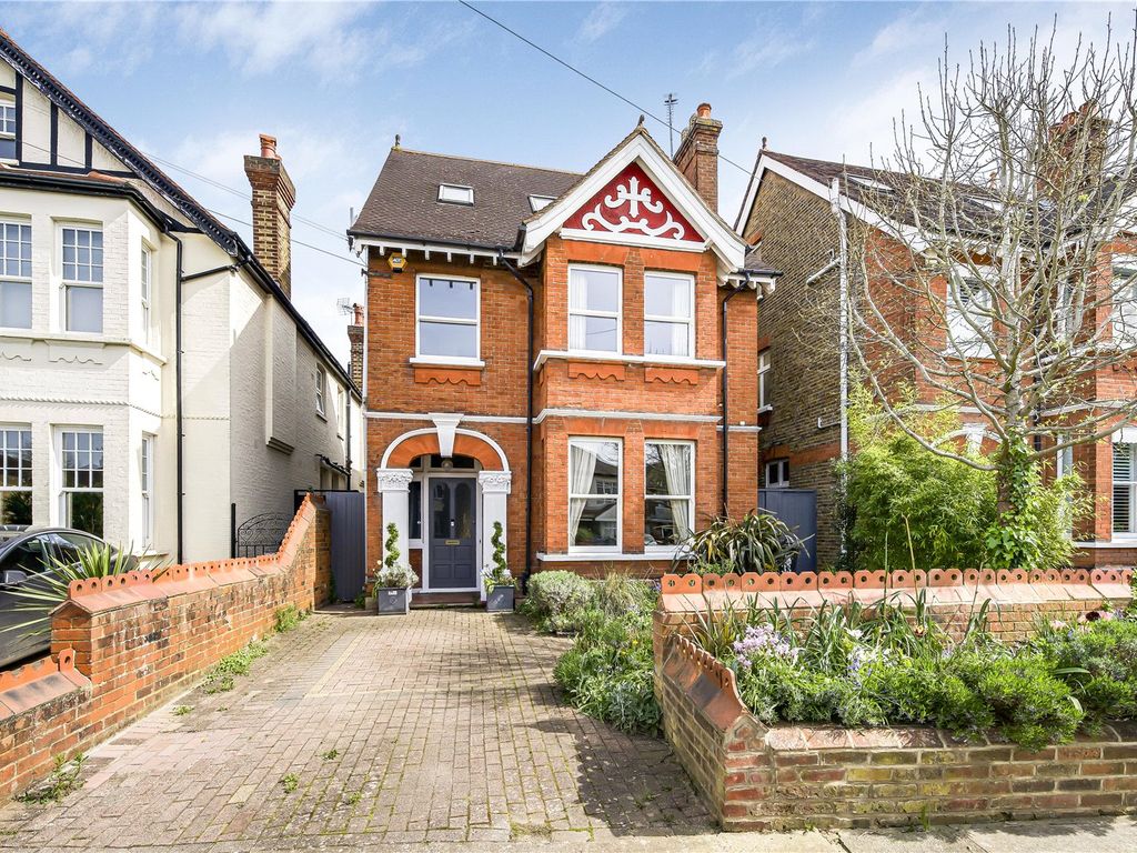 5 bed detached house for sale in Westbury Road, New Malden KT3, £